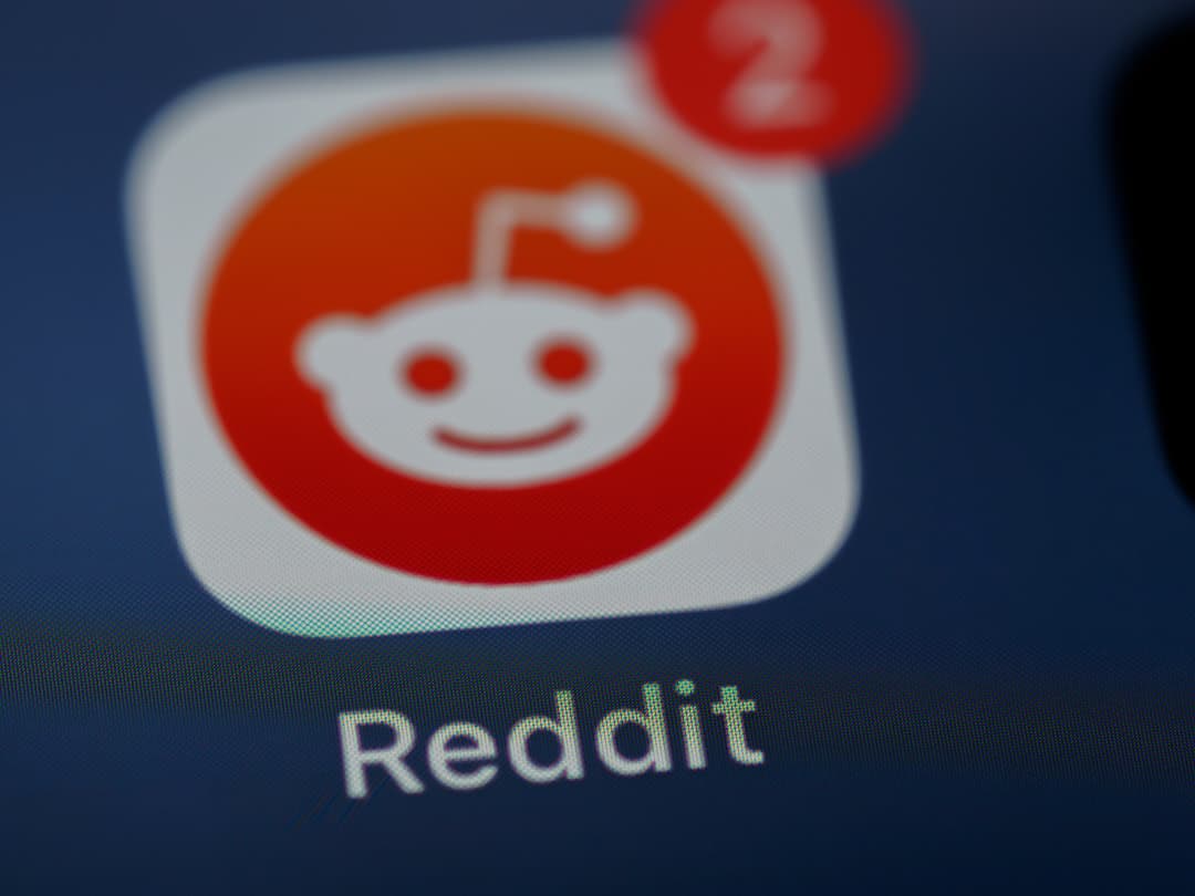 The Ultimate Guide to Monitoring Multiple Subreddits from Desktop
